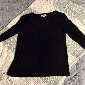 Women’s Evereve black long sleeve 🖤